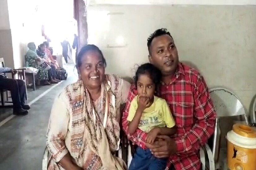 *জানা গিয়েছে,ওই মহিলার আগে একটি কন্যা সন্তান রয়েছে। কিন্তু তাঁর পুত্র সন্তানের আকাঙ্ক্ষা ছিল। ফলে পুত্র সন্তানের আশায় ফের গর্ভবতী হন। নতুন মা সর্বজিৎ কৌর বলেন, 'অনেক লোক সন্তানের জন্য আকুল হয়ে থাকেন। ঈশ্বর আমার কথা শুনেছেন।' 