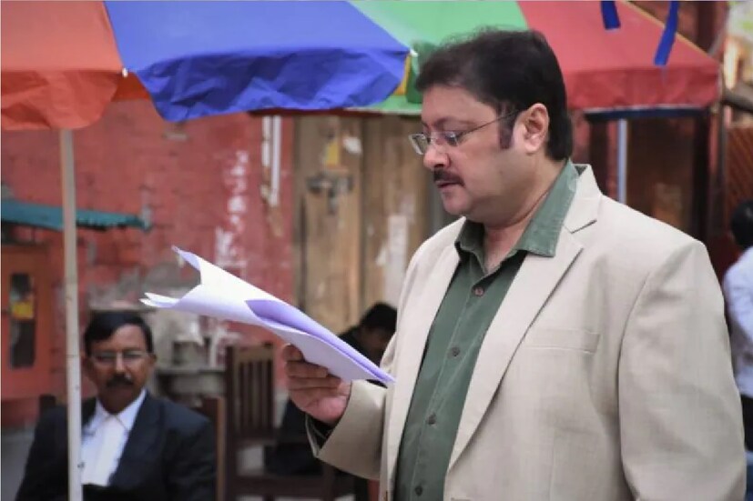 *দুই সিরিয়ালেরই নির্মাতা সংস্থা ‘ম্যাজিক মোমেন্টস’। সংস্থার অন্যতম কর্ণধার তথা পরিচালক লীনা গঙ্গোপাধ্যায় কী জানিয়েছেন? কে অভিনয় করবেন সেই দুই চরিত্রে? সংগৃহীত ছবি। 