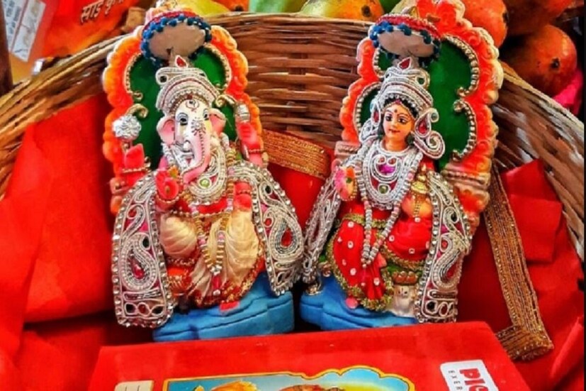 হিন্দু ধর্মে গোমাতার গুরুত্ব আলাদা৷ তাই বিশেষদিনে যদি গোদান করা যায় তাহলে পরিবারের অত্যন্ত মঙ্গল হয়৷ 