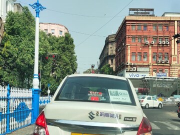 প্রচন্ড গরমেও চলছে না অ্যাপ ক্যাবে এসি