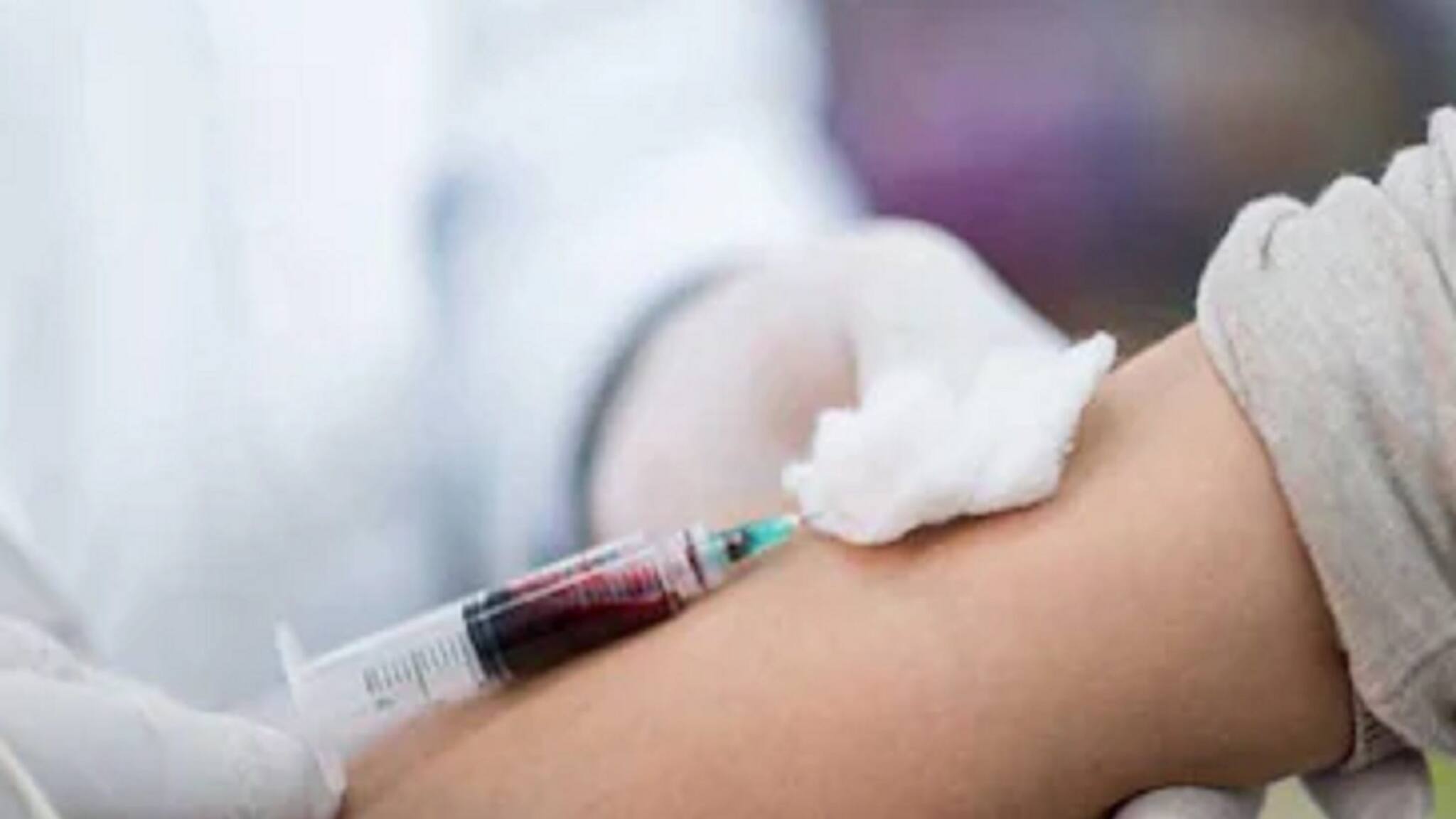 Blood Test Rules: সঠিক ফলাফল পেতে রক্ত পরীক্ষার আগে ঠিক কতক্ষণ উপবাস করতে হবে?