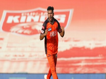 SRH's Umran Malik reveals a trade secret of bowling fast even in excessive heat in IPL 2022- Photo Courtesy-IPL/Twitter 