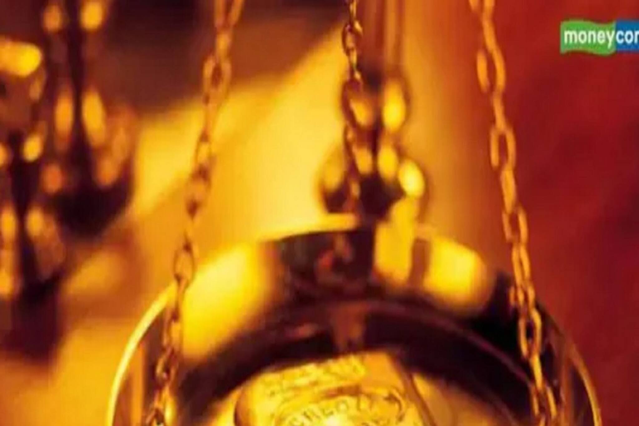 অক্ষয় তৃতীয়াতে সোনায় বিনিয়োগ করা সঠিক হবে ? কী বলছেন বিশেষজ্ঞরা