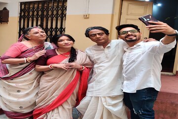 'স্বদেশীনি বিদেশিনী'! এক সঙ্গে জুটি বাঁধলেন মৌবনি ও রূপসা ! জমজমাট শ্যুটিং