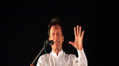 iগদি বাঁচাতে মরিয়া ইমরান খান৷ iগদি বাঁচাতে মরিয়া ইমরান খান৷