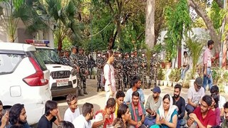 জেএনইউ কাণ্ডের প্রতিবাদে পড়ুয়াদের বিক্ষোভ৷ 