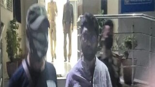 গ্রেফতার জিগনেশ মেভানি