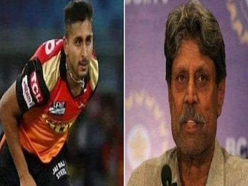 উমরান মালিককে অযথা চাপ না দেওয়ার পরামর্শ কপিলের