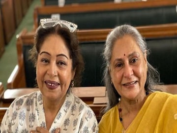Bollywood veteran actress kirron kher meets jaya bachchan - Photo Courtesy- Instagram 