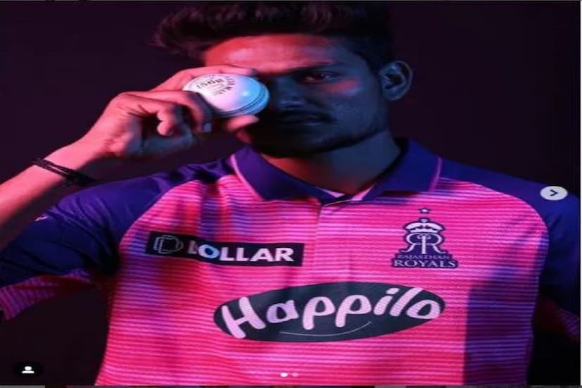 রিভা জেলার এই দারুণ বোলার লাগাতার ১৩৫ থেকে ১৪০ কিলোমিটার প্রতি ঘণ্টা গতিতে বল করেন৷ তাঁর সুইং ও আউট সুইং দুটোতেই কামাল করতে পারেন৷  (PIC-150kuldeep)