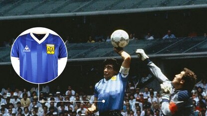 মেক্সিকো বিশ্বকাপে বিতর্কিত হ্যান্ড অফ গড গোল করেছিলেন মারাদোনা মেক্সিকো বিশ্বকাপে বিতর্কিত হ্যান্ড অফ গড গোল করেছিলেন মারাদোনা