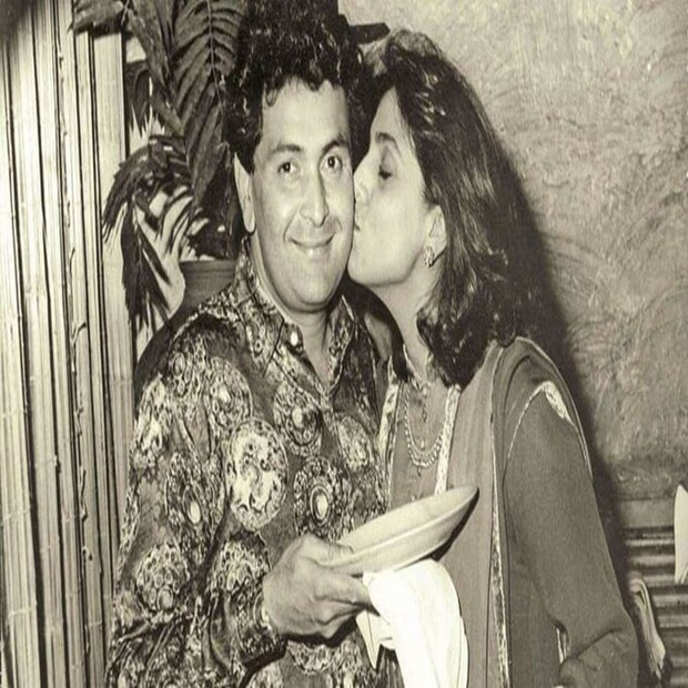 প্রাকৃতিক ফেসপ্যাক ব্যবহার: রূপচর্চায় প্রাকৃতিক উপাদানের উপরেই ভরসা রাখেন নীতু। মুলতানি মাটি দিয়ে তৈরি প্রাকৃতিক ফেসপ্যাক ব্যবহার করেন অভিনেত্রী।