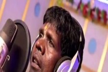 মন্দিরে পুজোর পাশাপাশি গান রেকর্ডিং, খুদেদেরও ‘কাঁচা বাদাম’ থেকে নিরাশ করলেন না