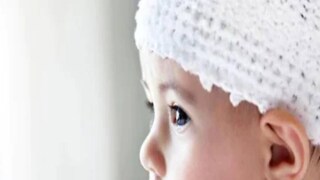  এই সময়ে ওজন বেড়ে যায়। কিন্তু স্তন্যপান করালে ওজন কমে অনেকটাই। কিন্তু শরীরে এনার্জি কম হলে মিল্ক প্রোডাকশনে ঘাটতি হয়। তাই শরীরকে হাইড্রেটে রাখতে হবে। শরীরে ফ্লুইড জোগানের জন্য যথেষ্ট পরিমাণে জল খাওয়া প্রয়োজন।  