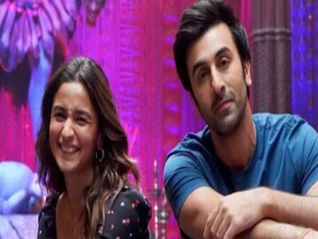 বিয়ের জল্পনা তুঙ্গে! কিন্তু আলিয়াকে ছেড়েই নাকি পার্টি করবেন রণবীর