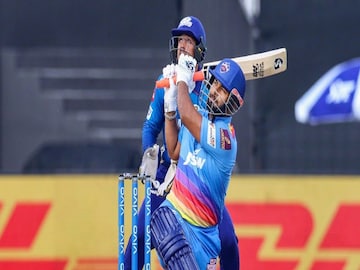 ঋষভ পন্থকে কোন ফর্মুলায় রানে ফেরার পরামর্শ শাস্ত্রীর ?