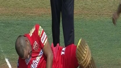 Sikhar Dhawan gets hurt in private part - Photo Courtesy-Twitter Sikhar Dhawan gets hurt in private part - Photo Courtesy-Twitter