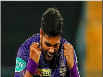 Umesh Yadav took 4 wkts for 23 runs pbks vs kkr- Photo-PTI 