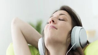 বার বার কানে বাজছে একই সুর, রহস্যময় এই অনুভূতির পিছনে কি আদৌ কোনও বৈজ্ঞানিক কারণ রয়েছে?