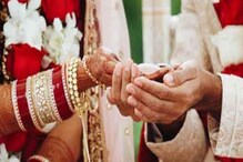 পরকীয়া ঢাকতে দেওরের সঙ্গে ছোট বোনের বিয়ে দিলেন দিদি! তার পর? পরকীয়া ঢাকতে দেওরের সঙ্গে ছোট বোনের বিয়ে দিলেন দিদি! তার পর?