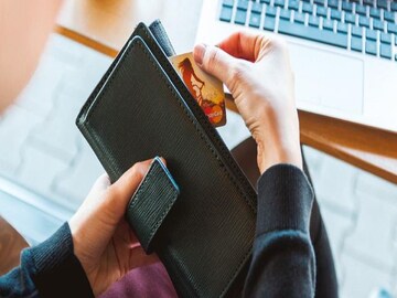 Money Tips: personal loans or credit cards - Photo-Representative 