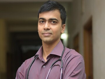 চিকিৎসকের সাফল্য
