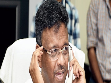 ফিরহাদ হাকিমের হুঁশিয়ারি