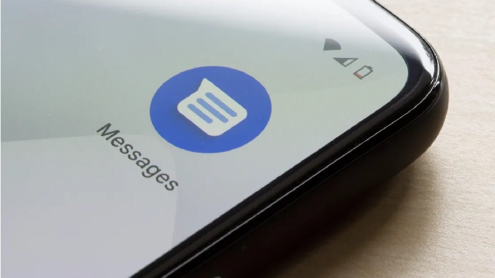 ফোন গরম হচ্ছে? ব্যাটারি ফুরোচ্ছে তাড়াতাড়ি? Google Bug-এর কারাসাজি নয় তো ?