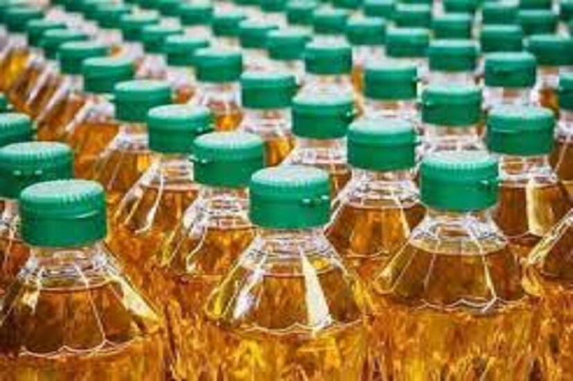 বাদাম তেলের দাম পুরনো স্তরেই আটকে আছে (Price of Nut Oil) ৷ মালয়েশিয়া এক্সচেঞ্জেও জোরদার গতিবেগ লক্ষ্য করা গিয়েছে ৷ প্রতীকী ছবি ৷ 