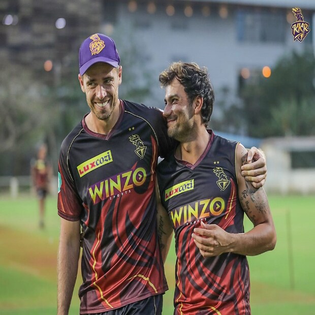 নিউজিল্যান্ডের পেসার টিম সাউদি বাদ পড়ে গিয়েছেন প্যাট কামিন্স চলে আসায়। কিন্তু তার আগে পর্যন্ত দুর্দান্ত বল করেছেন। কেকেআর ম্যানেজমেন্ট আবার তাকে ফেরানোর কথা ভাবছে