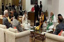 আদালতে আঞ্চলিক ভাষাকে গুরুত্ব দিতে হবে: প্রধান বিচারপতিদের জানালেন নরেন্দ্র মোদি আদালতে আঞ্চলিক ভাষাকে গুরুত্ব দিতে হবে: প্রধান বিচারপতিদের জানালেন নরেন্দ্র মোদি