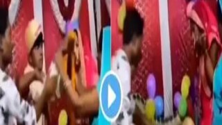 ভাইরাল ভিডিও ঘিরে  তোলপাড় 