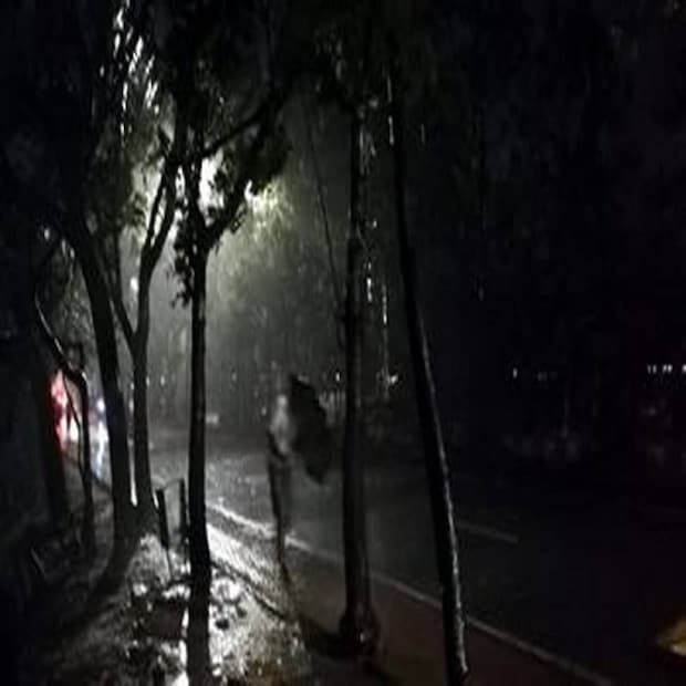 আগামী সপ্তাহে ৩ ও ৪ মে উত্তর-পশ্চিম ও মধ্য ভারতের বিভিন্ন অংশে বৃষ্টির সম্ভাবনা রয়েছে বলে জানাচ্ছে হাওয়া অফিস। পাশাপাশি, ওড়িশা, ঝাড়খণ্ড, বিহারে গরমের কষ্ট বাড়িয়ে দেখা দিয়েছে তীব্র বিদ্যুত্‍ সঙ্কট। 