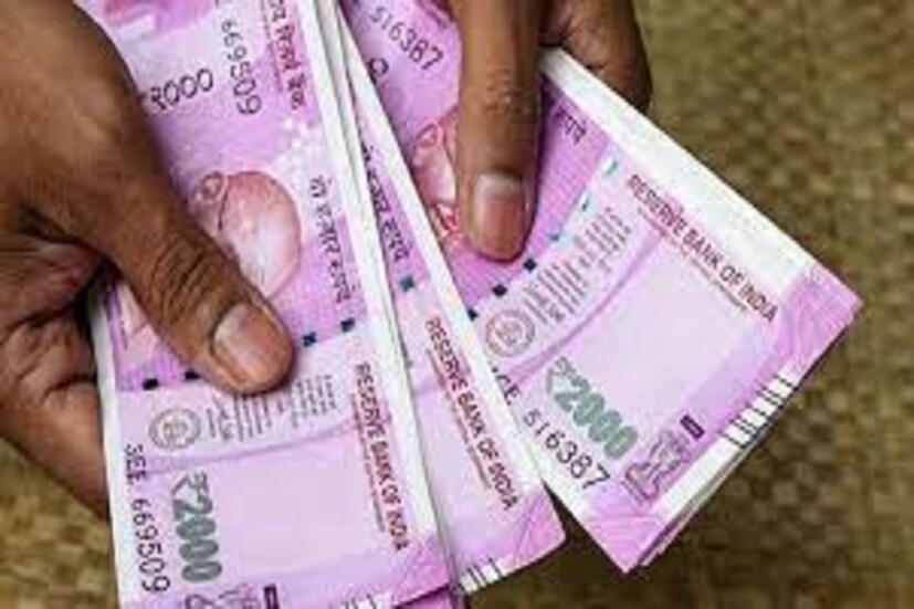 ইন্ডিয়ান এক্সপ্রেসের (India Express) একটি খবরের ভিত্তিতে জানতে পারা গিয়েছে মোদি সরকার ১৪৩ টি দ্রব্যের জিএসটি দর বৃদ্ধি করতে পারে ৷ প্রতীকী ছবি ৷