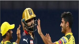 Viral Video: MS Dhoni last minute field change scripts virat kohli's downfall - Photo- (PTI)