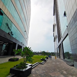আজও রাজ্যজুড়ে ঝড়-বৃষ্টির পূর্বাভাস, দুই বঙ্গে আবহাওয়া কেমন থাকবে জেনে নিন