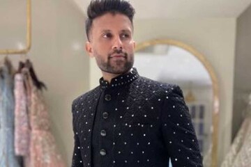 টলিপাড়াতেই নতুন মনের মানুষ খুঁজে পেলেন নিখিল? তিন নায়িকাকে নিয়ে জল্পনা তুঙ্গে