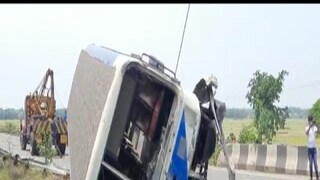 Massive bus accident nnear memari several injured Massive bus accident nnear memari several injured