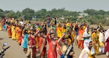 হাজার কলসের জলে প্রাণ পেল পাণ্ডবেশ্বরের নতুন শিব মন্দির হাজার কলসের জলে প্রাণ পেল পাণ্ডবেশ্বরের নতুন শিব মন্দির