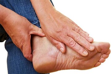 ইউরিক অ্যাসিডের ভীষণ যন্ত্রণা থেকে মুক্তি দেয় এই ড্রাইফ্রুটস, ব্যথা কমবে