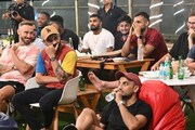 ডান হাতে সেলাই পড়েছিল, আজ ইডেনে ফিরছেন কোহলির দলের এক নম্বর পেসার