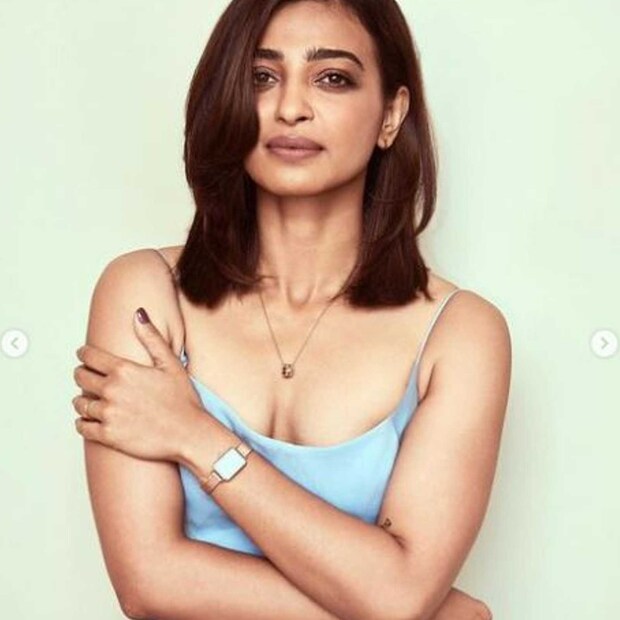 রাধিকা জানান, তাঁর এক বন্ধুও একবার বোটক্স করেছেন। সেই বন্ধুও তাঁকে বোটক্স করার কথা বলেছিলেন। কিন্তু প্রকৃতির সৃষ্টির বিপরীতে যেতে চাননি রাধিকা। না করে দেন বন্ধুকেও। 