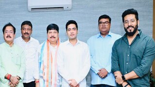 অর্জুনের বিজেপি ত্যাগ কি ব্যারাকপুরে বিপাকে ফেলবে বিজেপিকে? অর্জুনের বিজেপি ত্যাগ কি ব্যারাকপুরে বিপাকে ফেলবে বিজেপিকে?