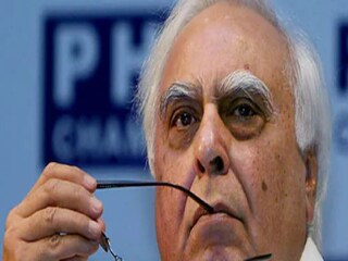 কংগ্রেস ছাড়লেন কপিল সিবাল৷ 