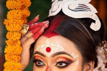 কনের সাজে অন্যদের মুগ্ধ করলেও বিদিশার নিজের আর ঘর বাঁধা হল না