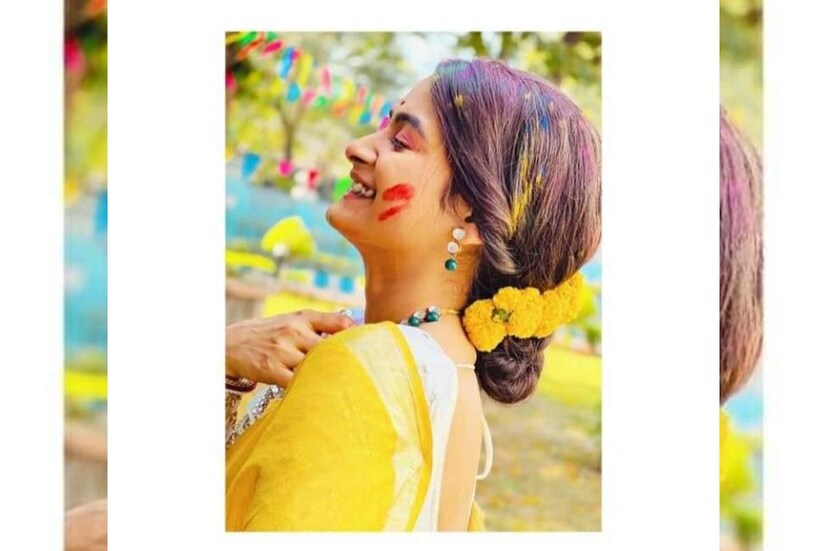 কিন্তু পল্লবী কি আত্মঘাতী হয়েছেন? কেন তিনি এ পথ বেছে নিলেন? স্পষ্টভাবে জানা যায়নি সে কথাও৷ উঠে এসেছে লাগাতার প্রশ্ন৷ কিন্তু উত্তর অধরাই৷