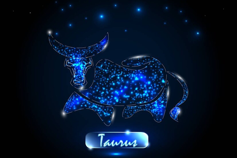 বৃষ (Taurus): এই রাশির অধিপতি শুক্রগ্রহ। তাই অক্ষয় তৃতীয়ায় কিনুন রুপো। শুক্রের প্রধান রত্ন হিরে।