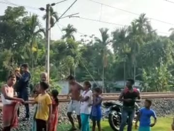 চাঞ্চল্য ছড়িয়েছে ধূপগুড়ির স্টেশন সংলগ্ন ৯ নং ওয়ার্ডে