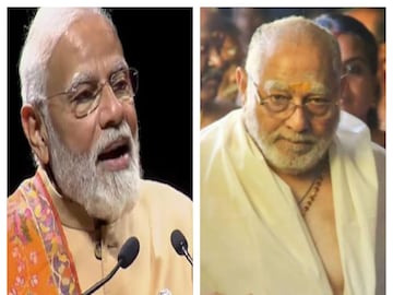 নরেন্দ্র মোদি এবং তাঁর ভাই প্রহ্লাদ৷ 