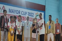 বয়স মাত্র ১০, আন্তর্জাতিক যোগা প্রতিযোগিতায় তাক লাগিয়ে যা করে দেখাল ছোট্ট রুদ্ বয়স মাত্র ১০, আন্তর্জাতিক যোগা প্রতিযোগিতায় তাক লাগিয়ে যা করে দেখাল ছোট্ট রুদ্